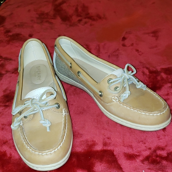 Sperry Shoes - Sperry Woman's Firefish Boat Shoes Size 8